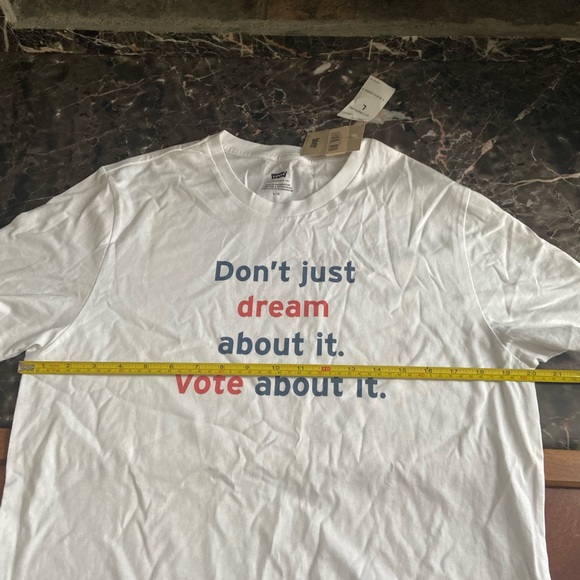 Levis Tee Shirt Voting - Picture 7 of 9